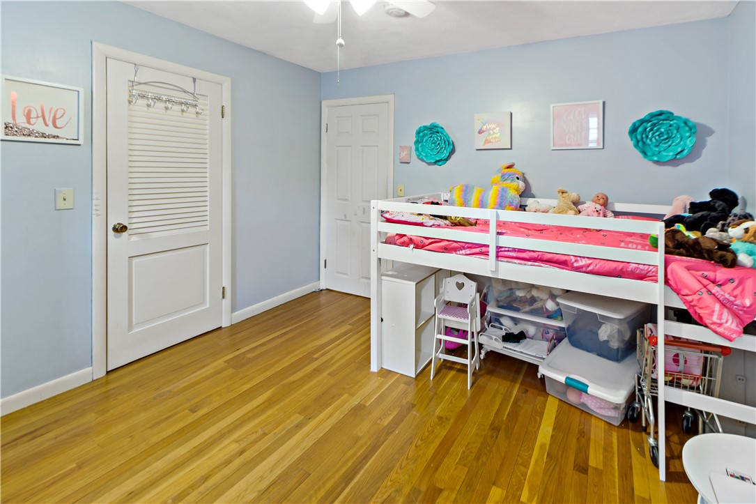 64 Winthrop Road Warwick, RI 02888 - Photo 20 of 45 Gallery Image 20