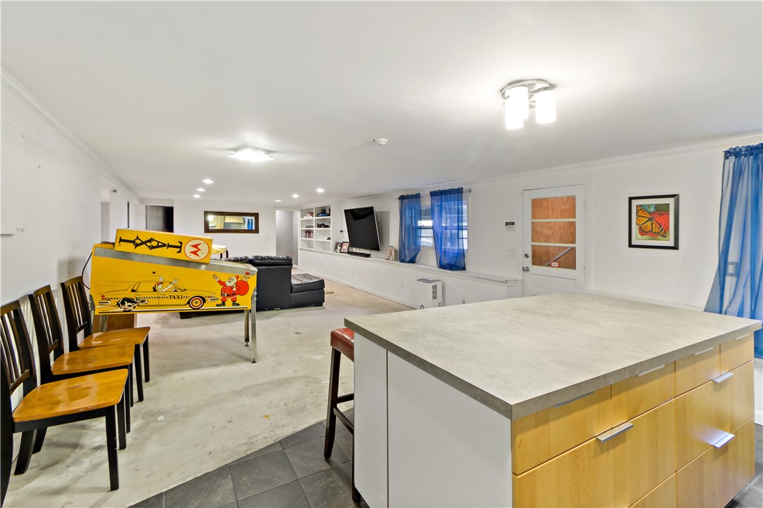 64 Winthrop Road Warwick, RI 02888 - Photo 39 of 45 Gallery Image 39