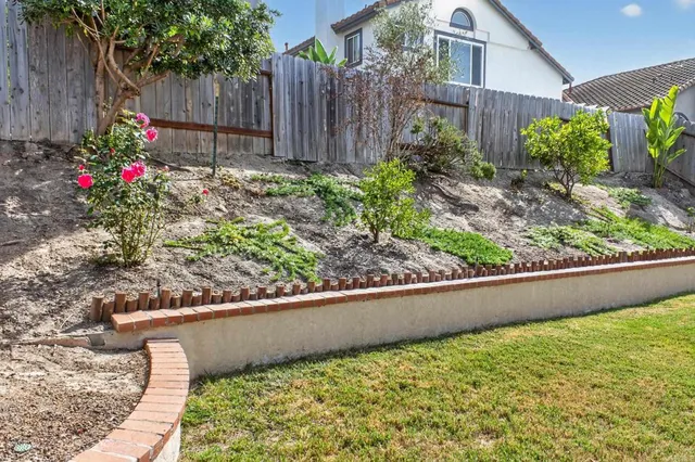 $999,000 | 778 Sepia Court, Oceanside, CA 92057