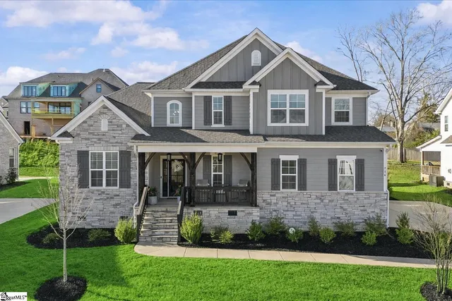 $799,999 | 736 Enoree River Place, Greer, SC 29651