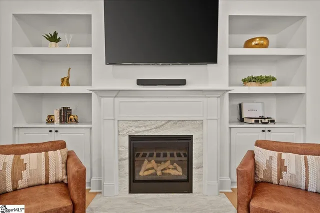 $799,999 | 736 Enoree River Place, Greer, SC 29651