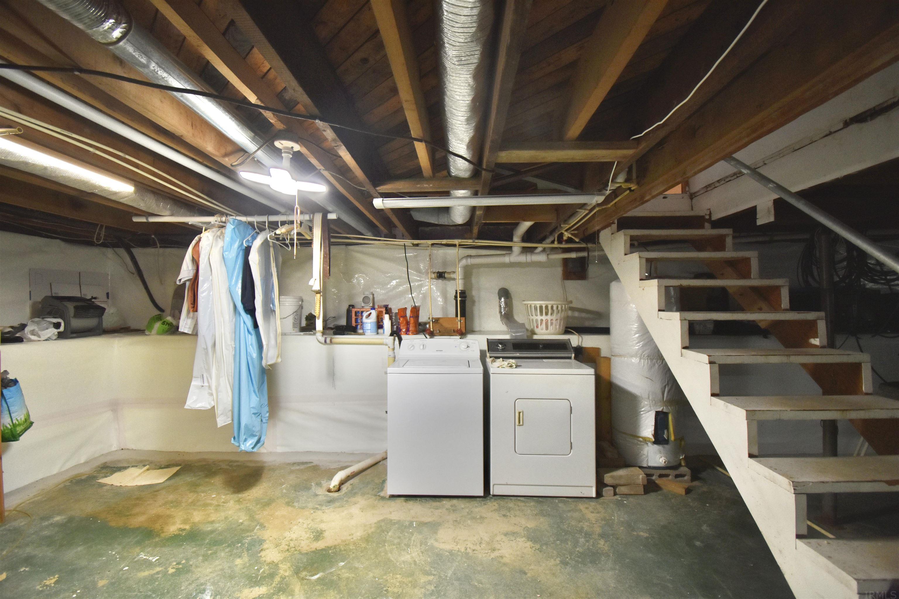 543 South Jl Wilson Road Bloomfield, IN 47424 - Photo 11 of 17 Gallery Image 11