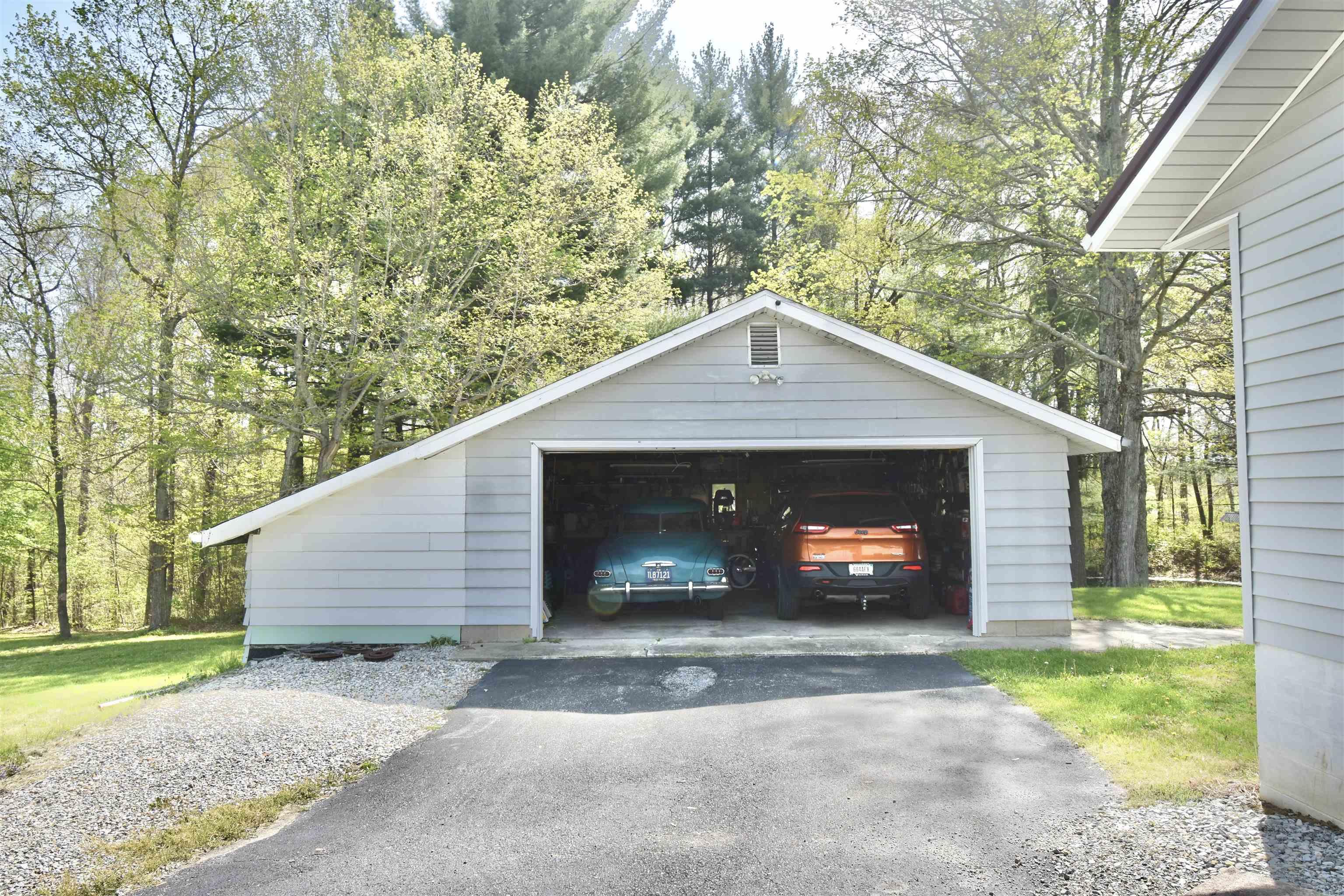 543 South Jl Wilson Road Bloomfield, IN 47424 - Photo 12 of 17 Gallery Image 12
