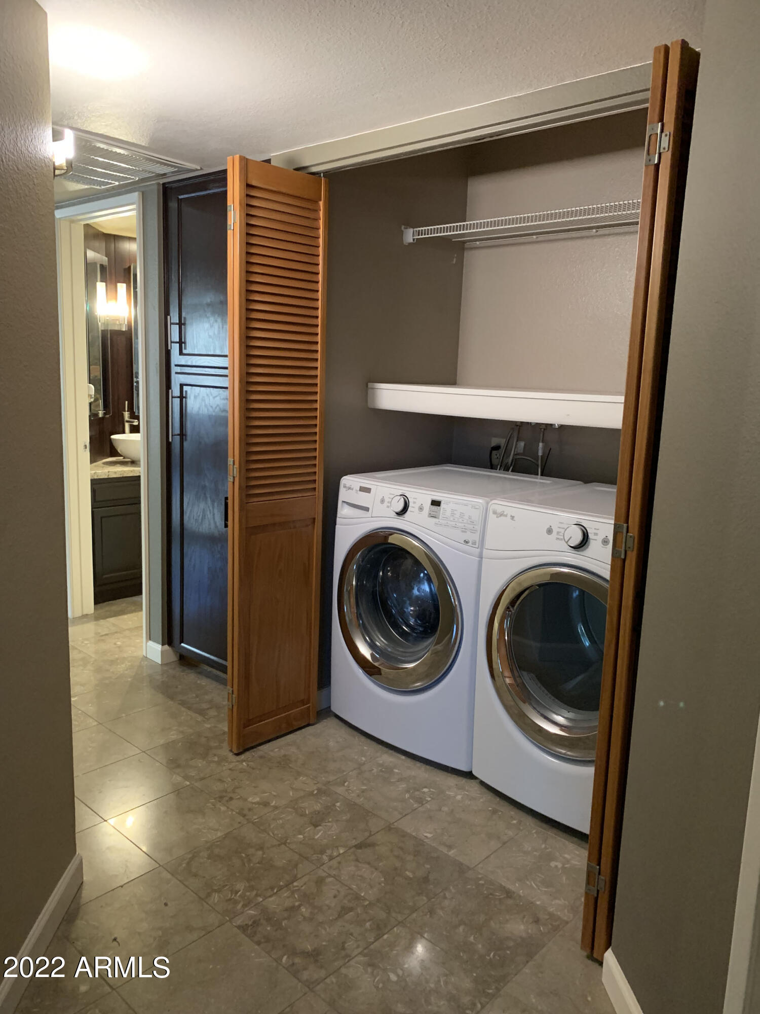 4302 East Bannock Street Phoenix, AZ 85044 - Photo 18 of 55 a utility room with dryer and washer