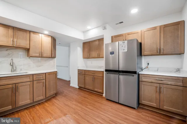 $3,500 | 1103 Moorefield Hill Court Southwest, Vienna, VA 22180