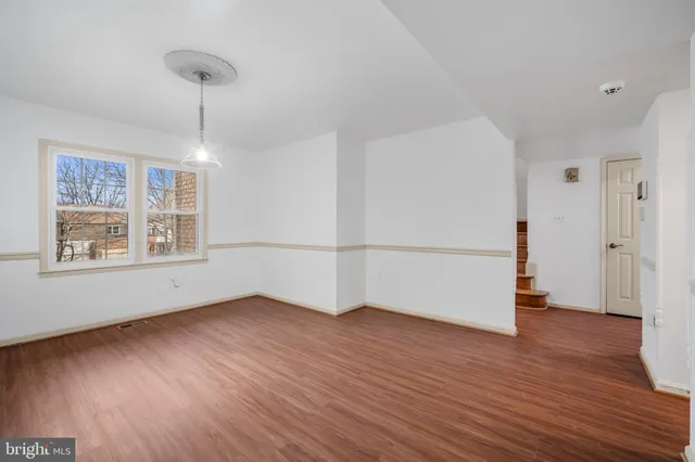 $3,500 | 1103 Moorefield Hill Court Southwest, Vienna, VA 22180