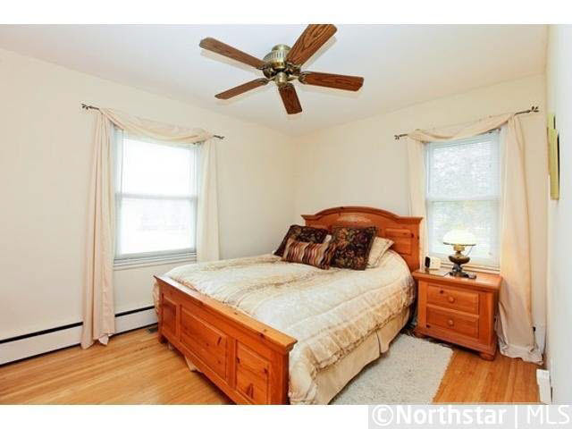 328 Mission Road West Bloomington, MN 55420 - Photo 6 of 14 Gallery Image 6
