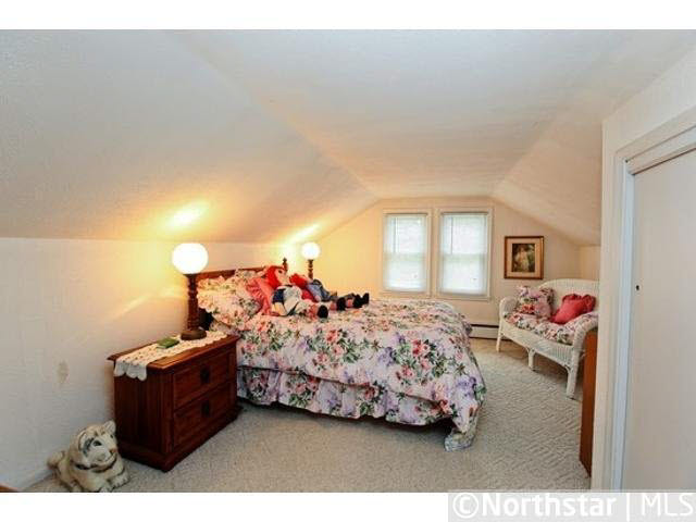 328 Mission Road West Bloomington, MN 55420 - Photo 7 of 14 Gallery Image 7