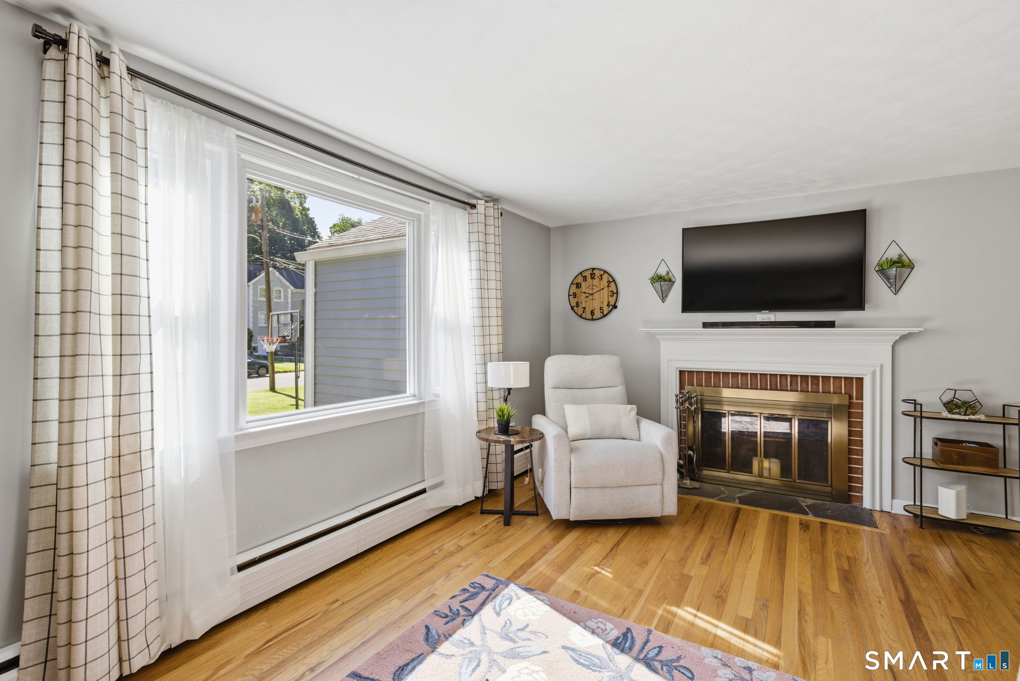 99 Westlook Road Wethersfield, CT 06109 - Photo 14 of 39