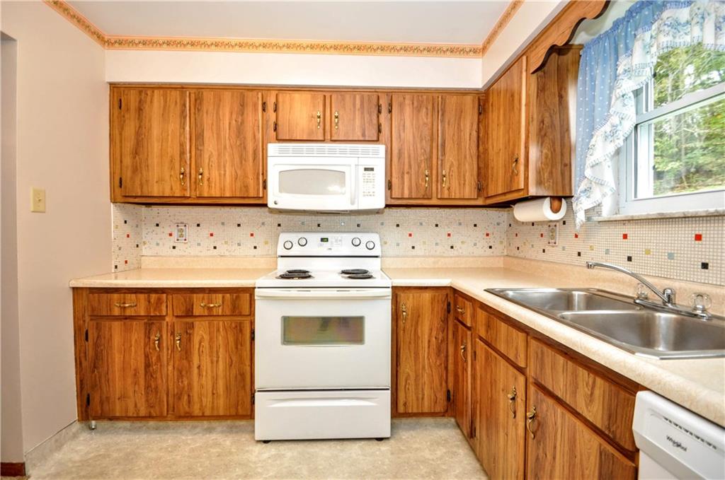161 Horton Road Brownsville, PA 15417 - Photo 10 of 23 Gallery Image 10