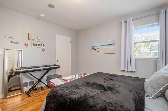 $235,000 | 707 Botham Avenue, St. Joseph, MI 49085