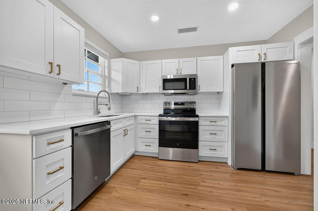 2247 Riverside Avenue, Unit 6 Jacksonville, FL 32204 - Photo 6 of 23 2247RiversideAveJacksonvilleFL2ndvisit-5