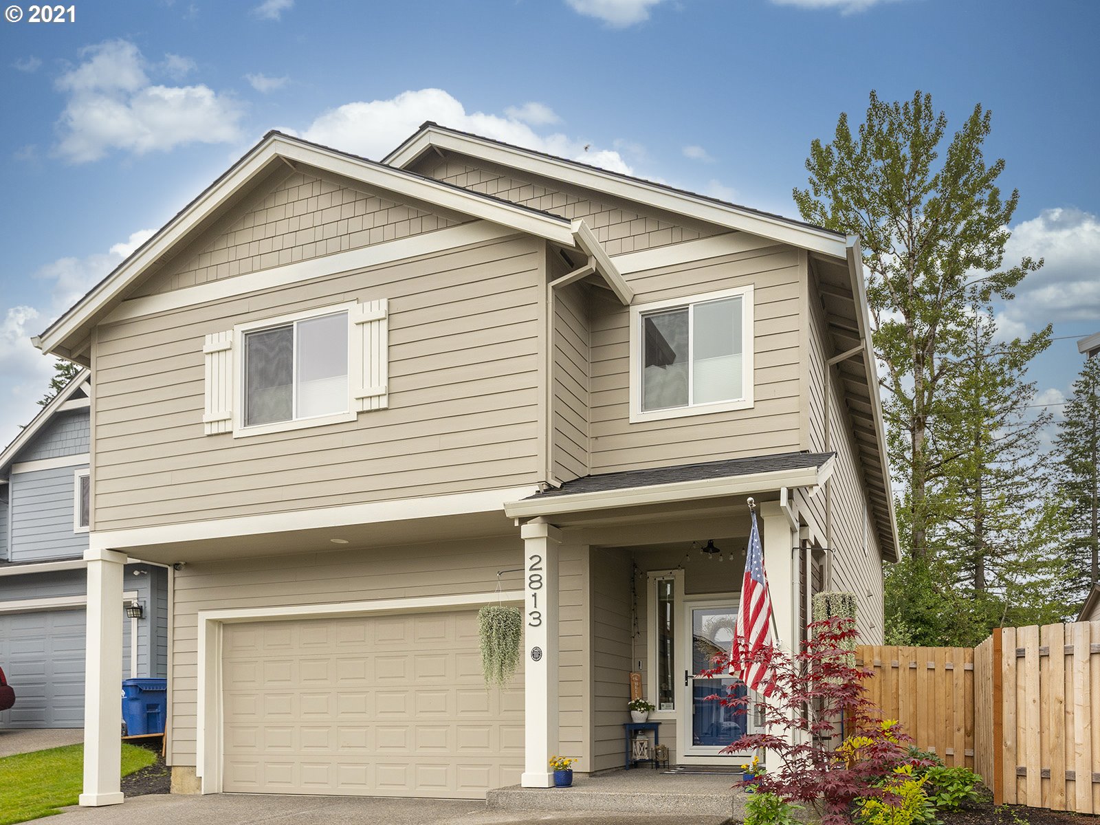 2813 Southeast Baker Avenue Gresham, OR 97080 - Photo 1 of 32 a view of the house front of house