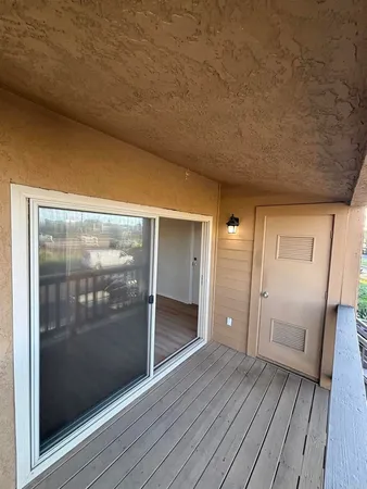 $2,100 | 1975 Avenida Del Mexico, Unit 216, San Diego, CA 92154