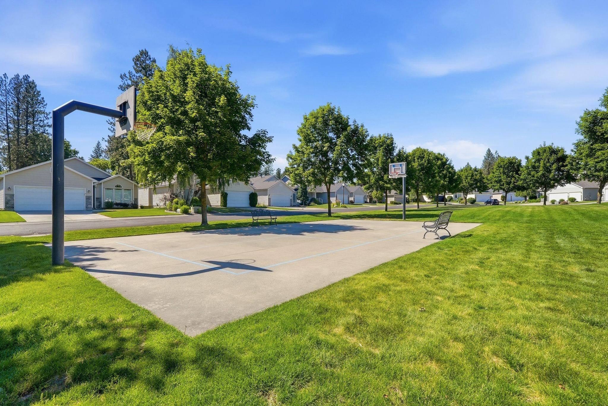 307 West Greta Lane Spokane, WA 99208 - Photo 35 of 37