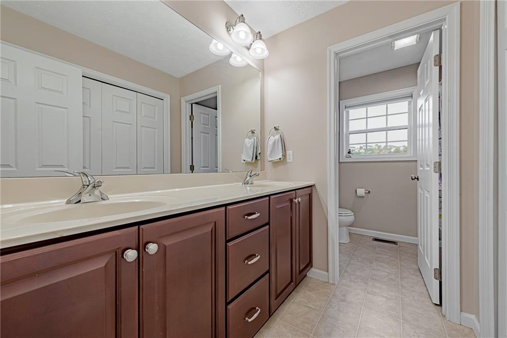 531 Renee Drive Latrobe, PA 15650 - Photo 13 of 27