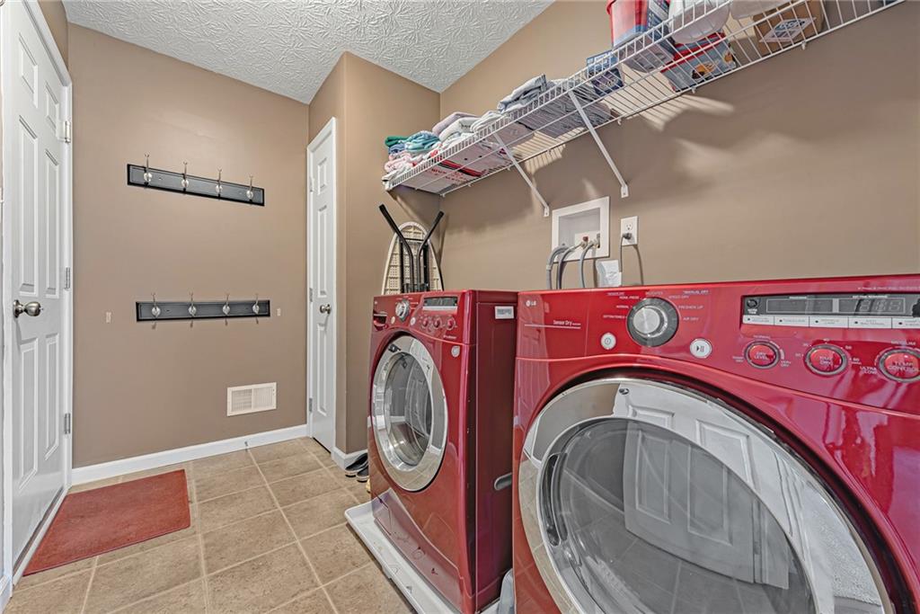 531 Renee Drive Latrobe, PA 15650 - Photo 22 of 27