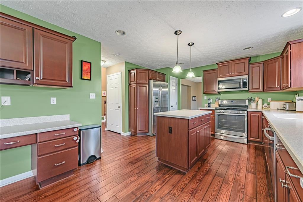 531 Renee Drive Latrobe, PA 15650 - Photo 7 of 27