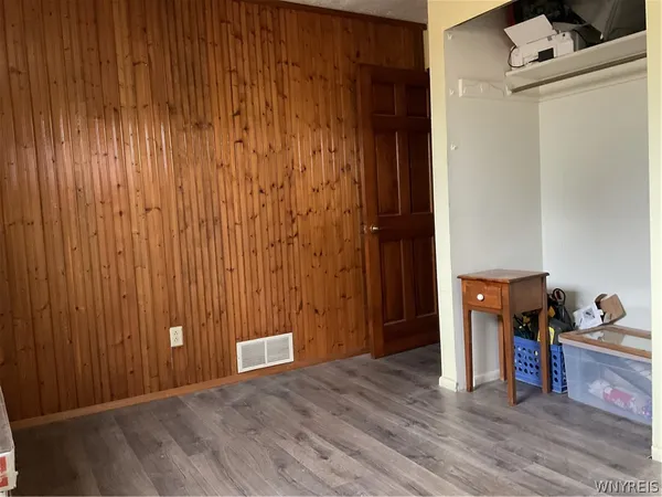$224,900 | 28 Nicholas Drive North, Tonawanda, NY 14150