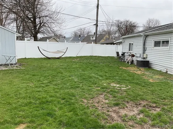 $224,900 | 28 Nicholas Drive North, Tonawanda, NY 14150
