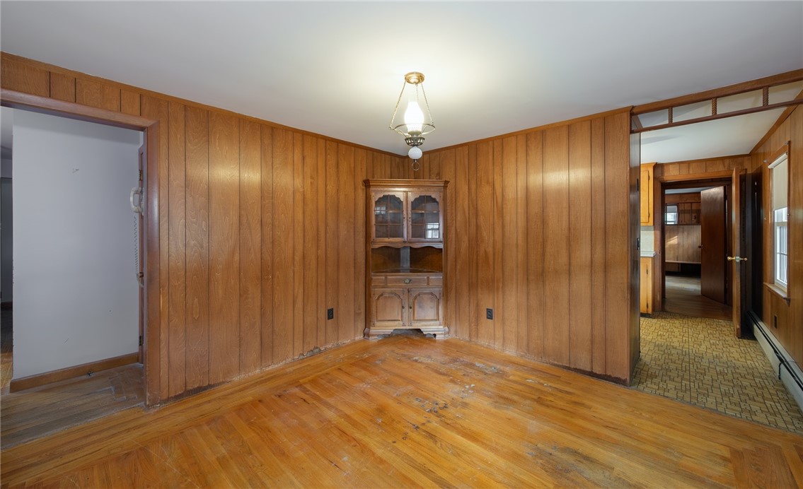 1189 Atwood Avenue Johnston, RI 02919 - Photo 10 of 33 1189