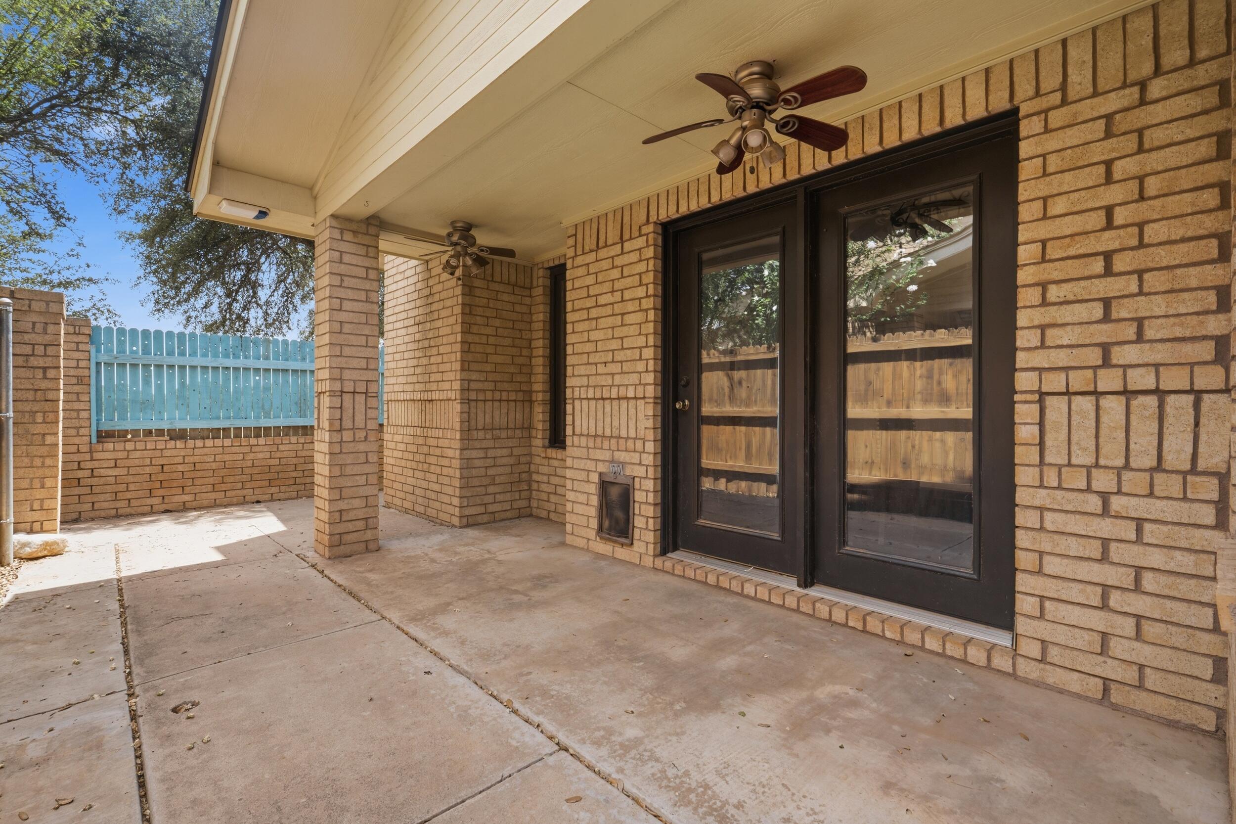 3208 59th Street Lubbock, TX 79413 - Photo 36 of 37 IMG_8808