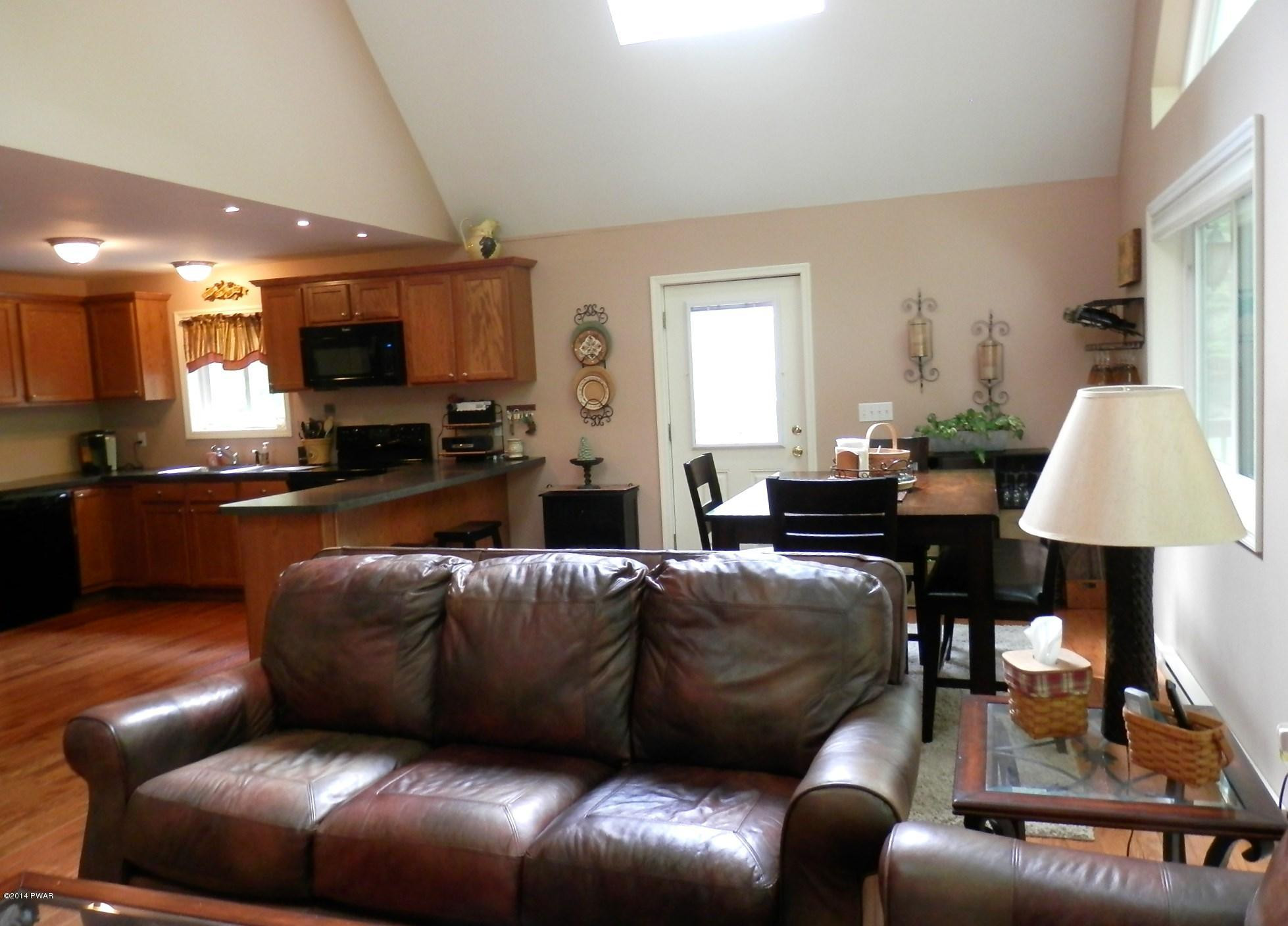 60 Red Hawk Drive Lake Ariel, PA 18436 - Photo 9 of 35