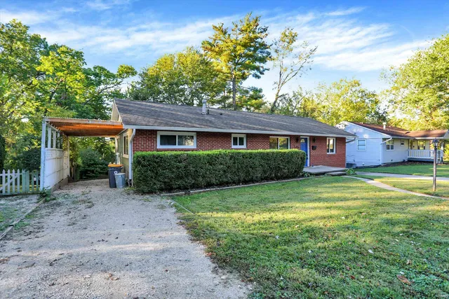 $379,900 | 2612 East Dekist Street, Bloomington, IN 47408