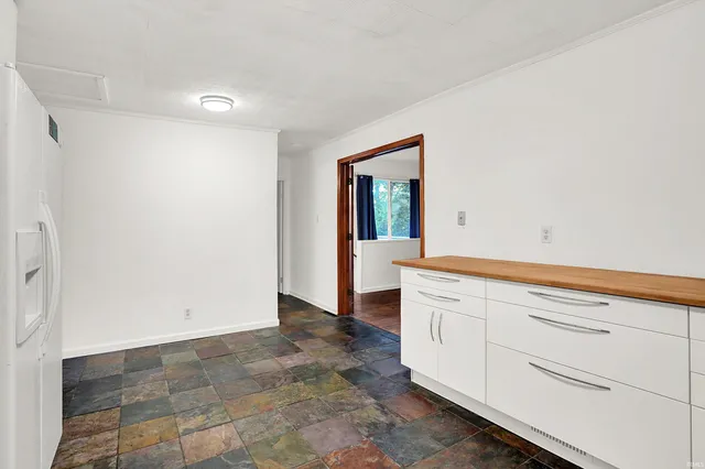 $379,900 | 2612 East Dekist Street, Bloomington, IN 47408