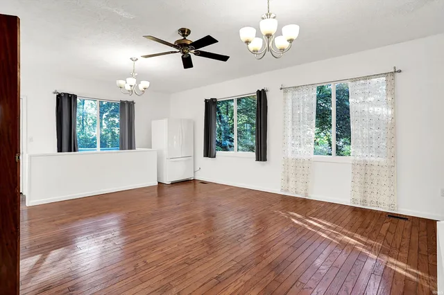 $379,900 | 2612 East Dekist Street, Bloomington, IN 47408