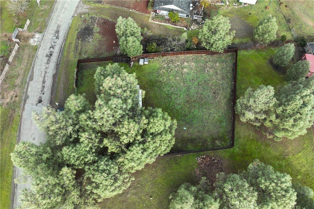 1850 Spring Valley Road Clearlake Oaks, CA 95423 - Photo 11 of 12