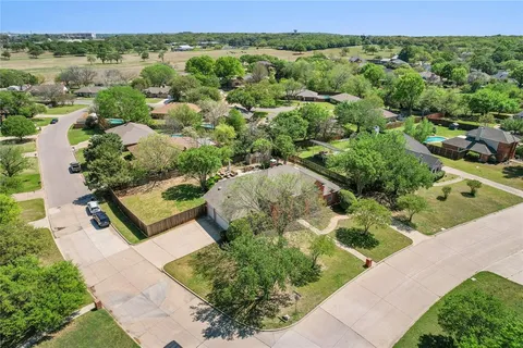 $1,190,000 | 813 Saratoga Drive, Southlake, TX 76092