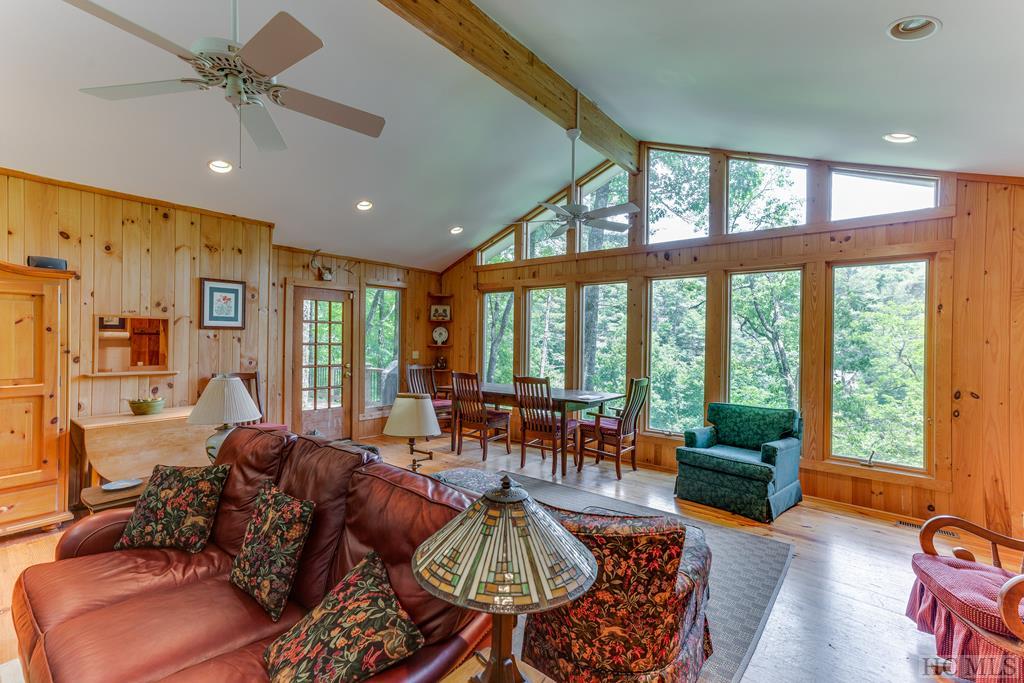 191 Sequoyah Ridge Road Highlands, NC 28741 - Photo 7 of 43 Gallery Image 7