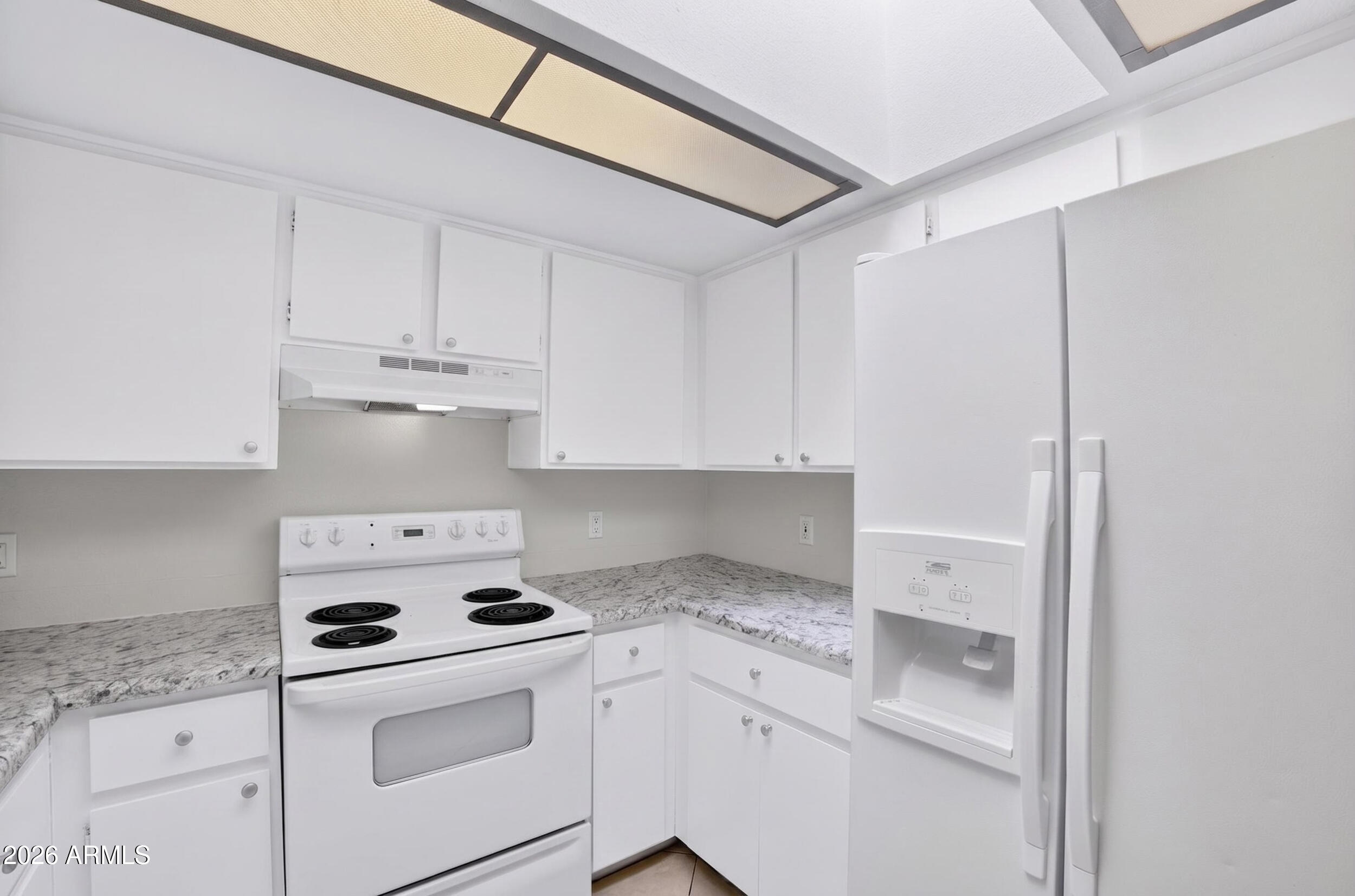 517 West Duke Drive Tempe, AZ 85283 - Photo 16 of 40 15_dsc00393