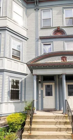 $2,900 | 30 Hawthorne Street, Unit 1, Boston, MA 02119