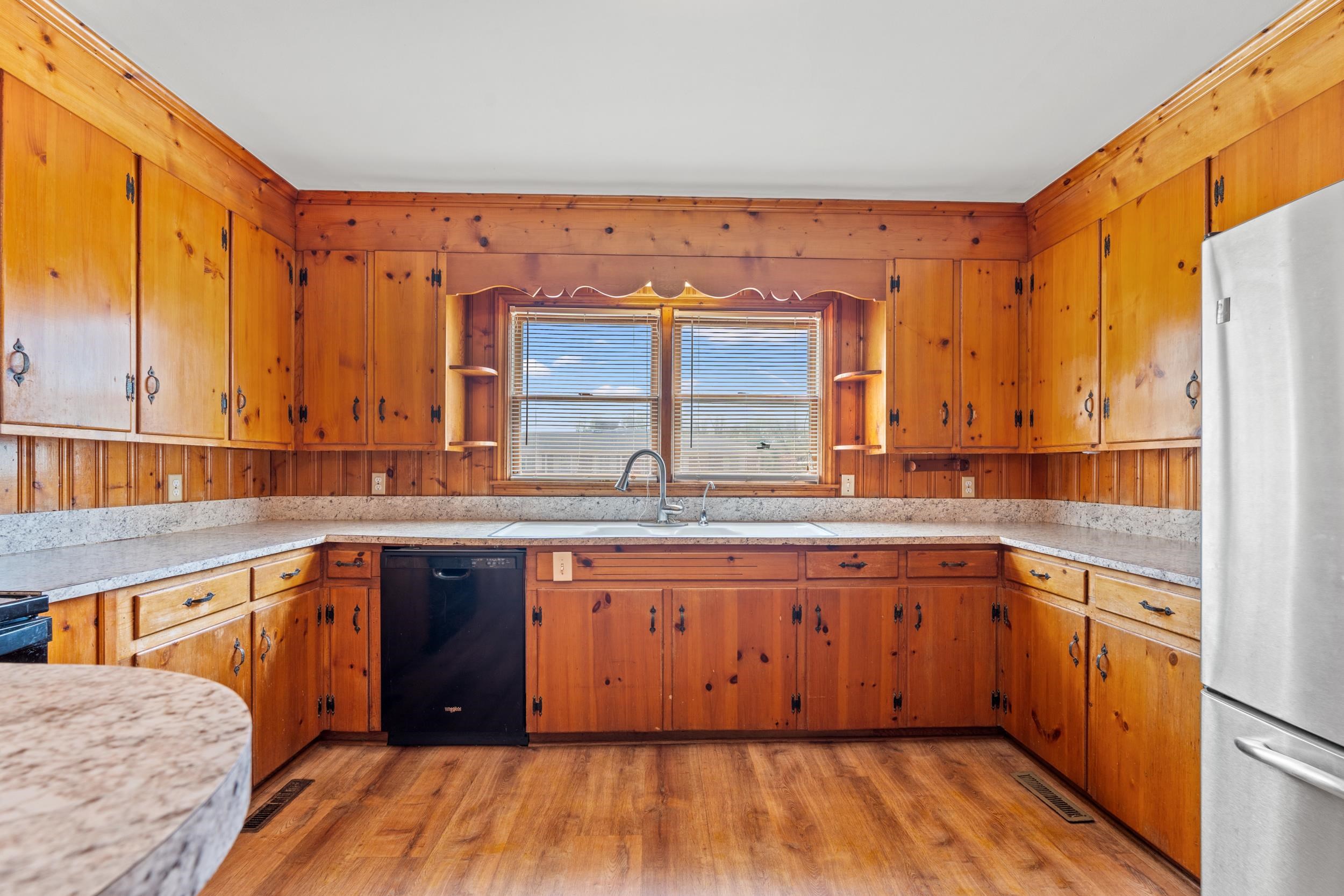 4218 Poole Loop Mullins, SC 29574 - Photo 12 of 49