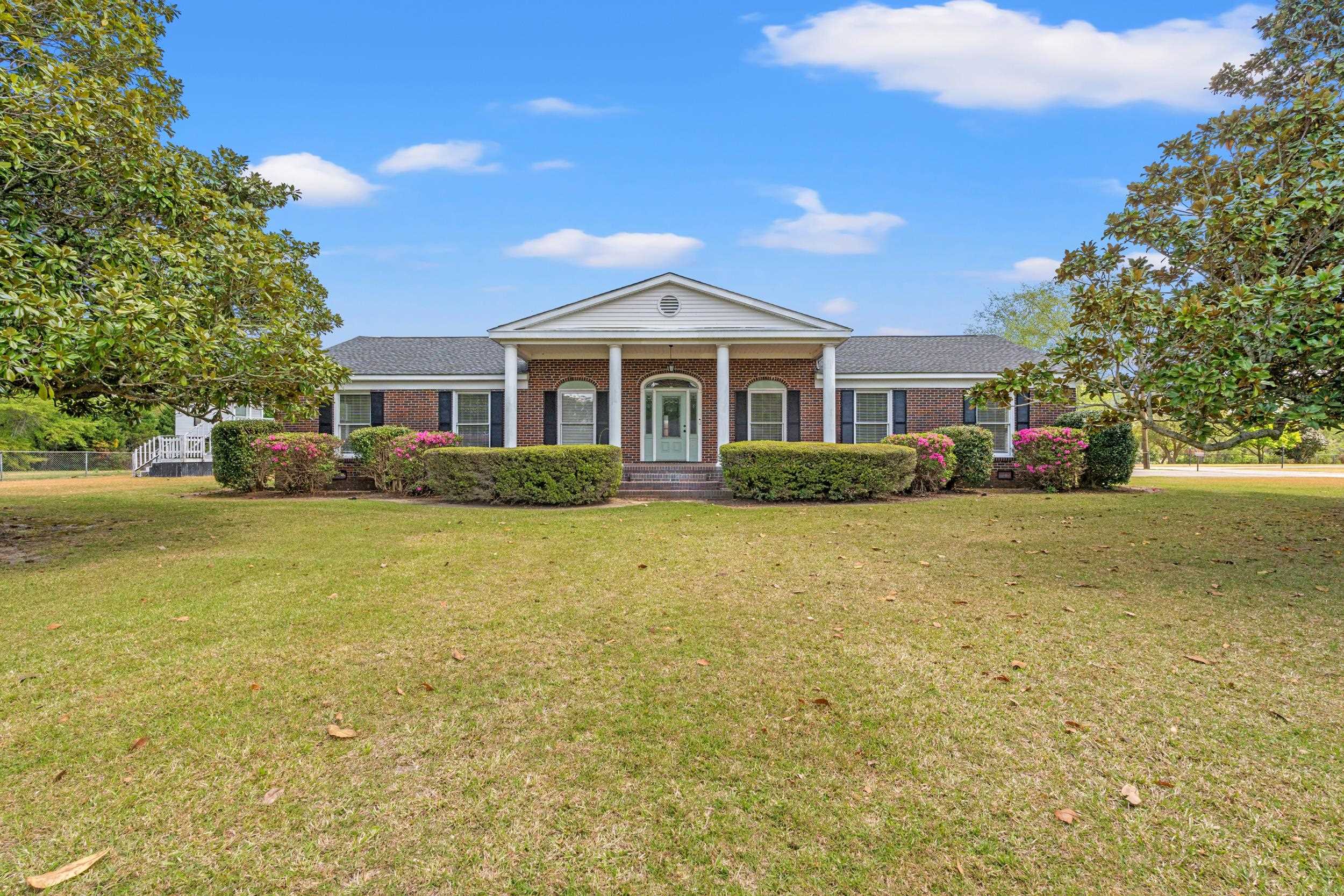 4218 Poole Loop Mullins, SC 29574 - Photo 2 of 50