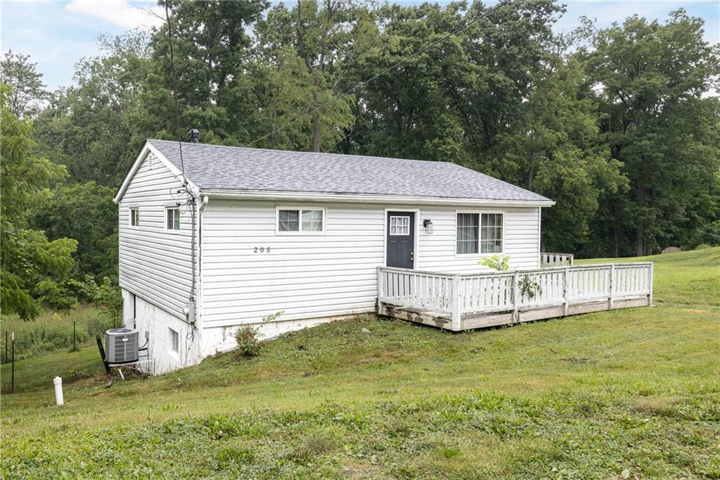 205 McMichael Road Carnegie, PA 15106 - Photo 19 of 26 SECOND HOME