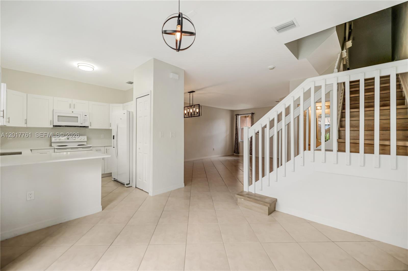 12172 Southwest 124th Path Miami, FL 33186 - Photo 16 of 58
