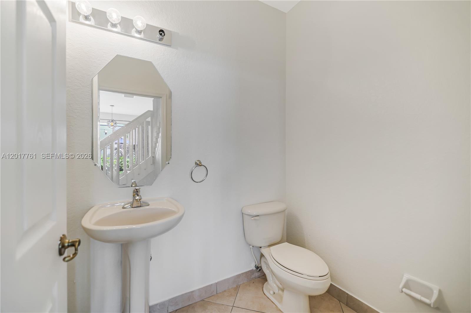 12172 Southwest 124th Path Miami, FL 33186 - Photo 23 of 58