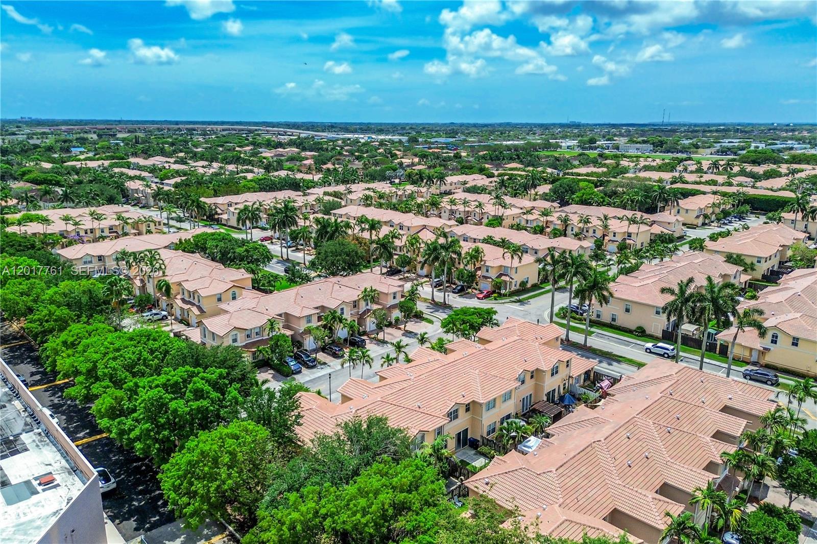 12172 Southwest 124th Path Miami, FL 33186 - Photo 41 of 58