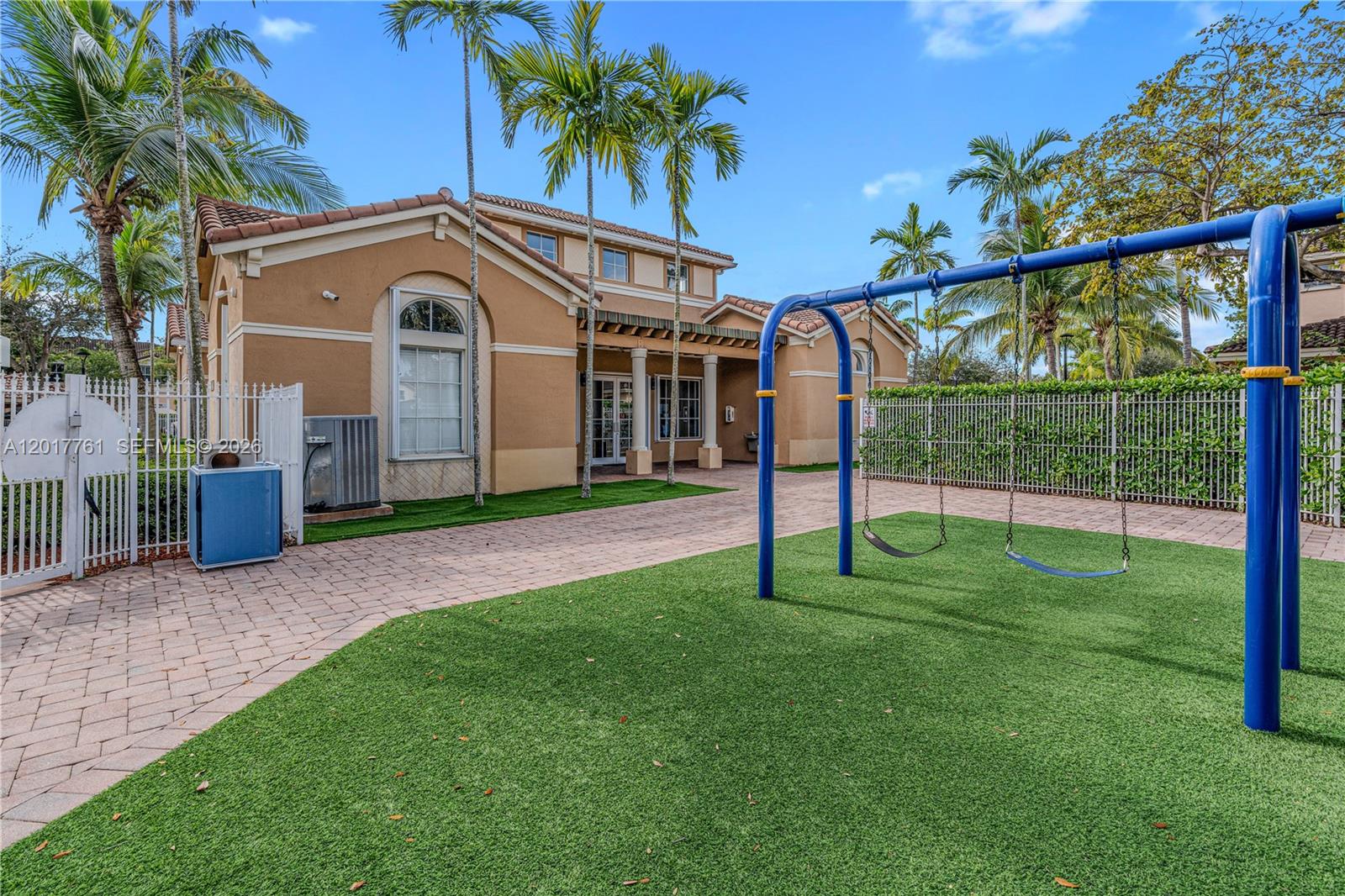 12172 Southwest 124th Path Miami, FL 33186 - Photo 5 of 58