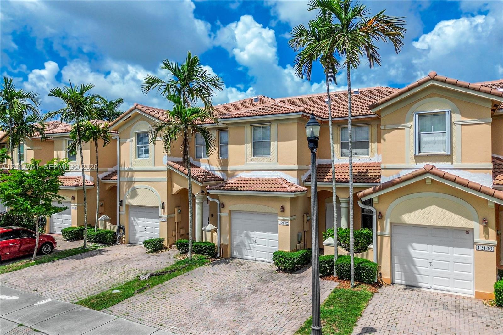 12172 Southwest 124th Path Miami, FL 33186 - Photo 6 of 58
