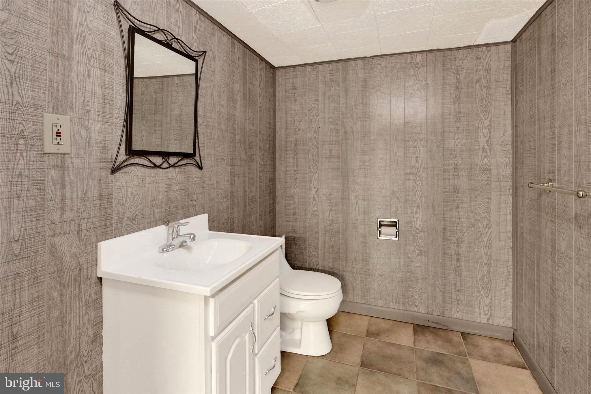 1217 Caln Meetinghouse Road Coatesville, PA 19320 - Photo 28 of 30