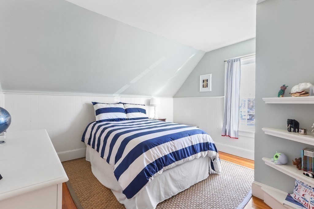 79 Kendall Lane Natick, MA 01760 - Photo 22 of 32 a bedroom with a bed and closet