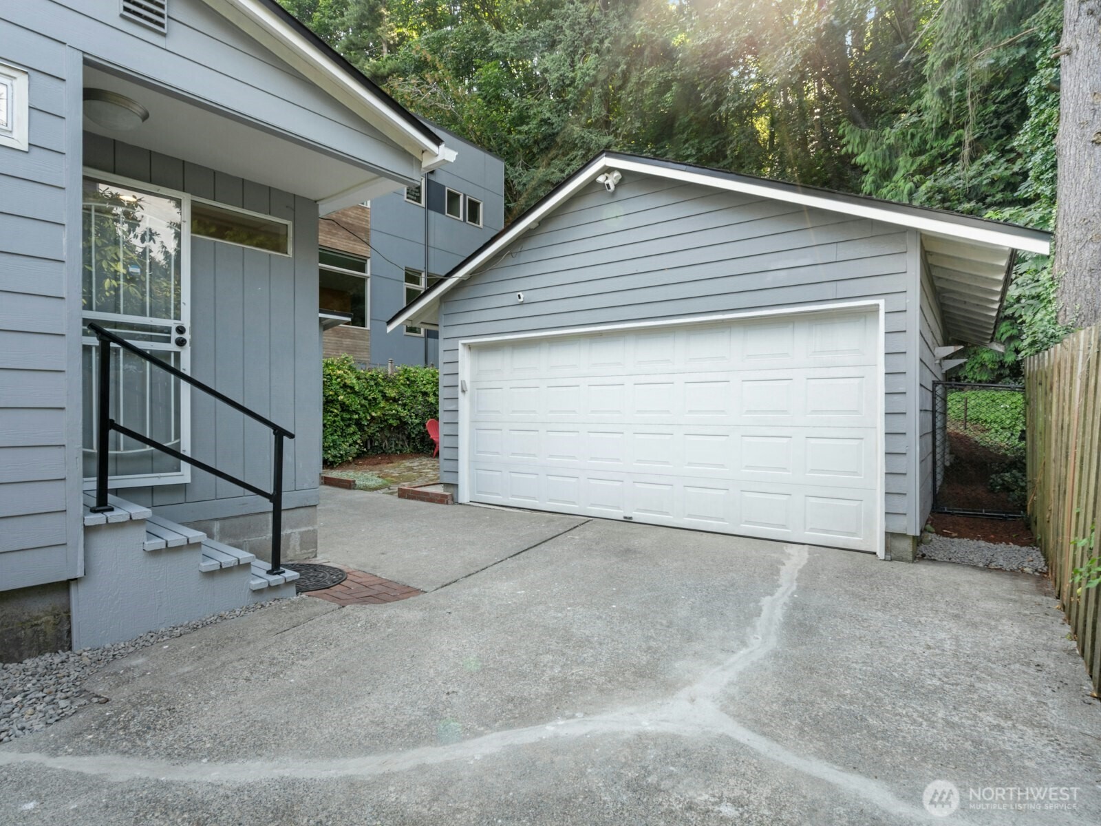 1710 Alki Avenue Southwest Seattle, WA 98116 - Photo 27 of 35