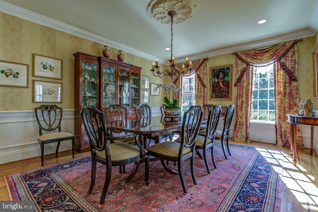 201 Pembroke Avenue Wayne, PA 19087 - Photo 26 of 73 Formal Dining Room