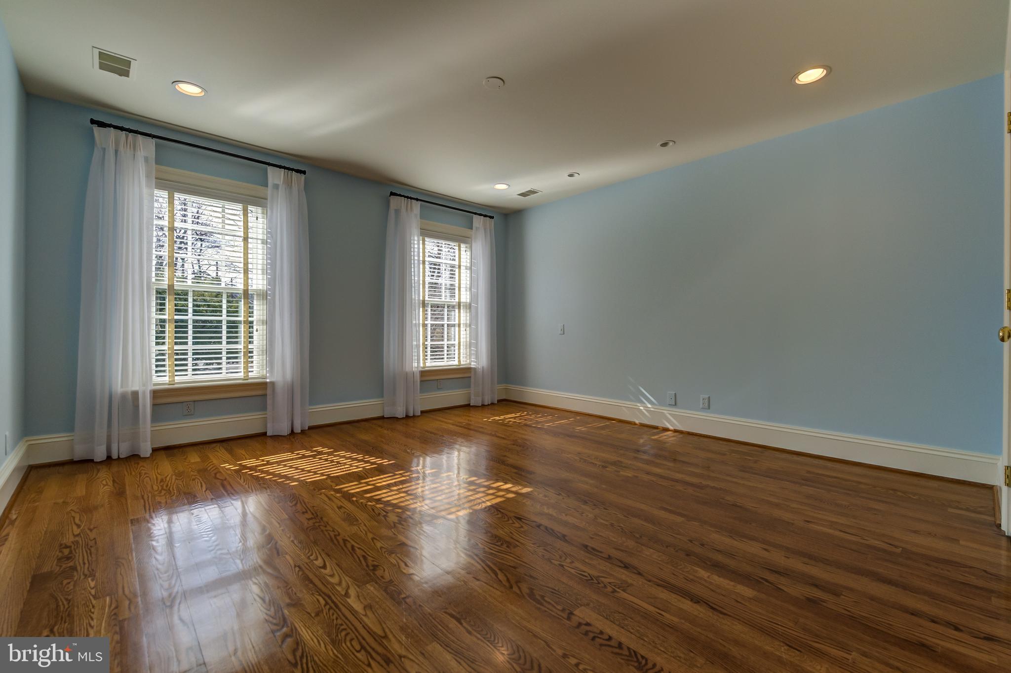 201 Pembroke Avenue Wayne, PA 19087 - Photo 39 of 73 Second Bedroom