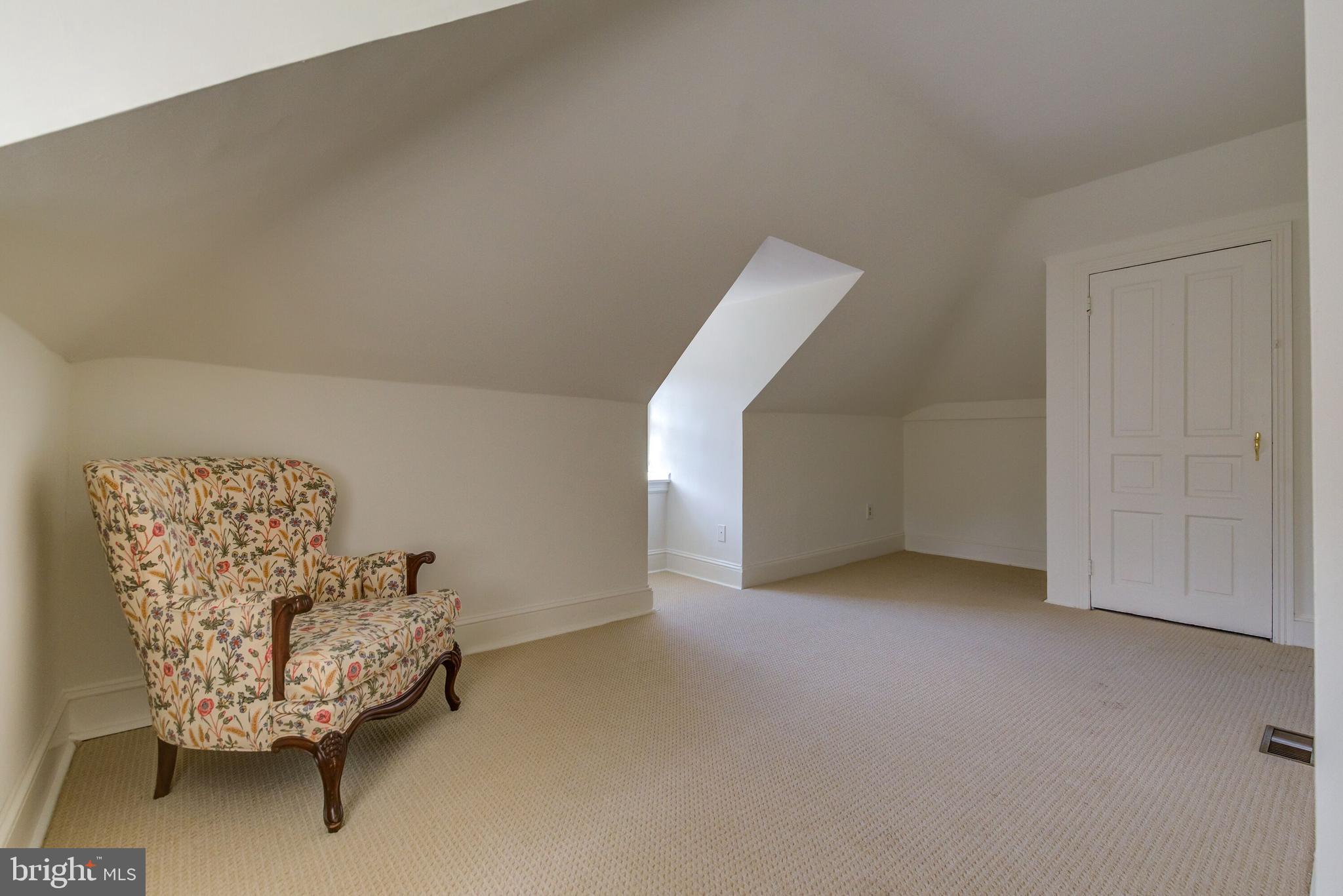 201 Pembroke Avenue Wayne, PA 19087 - Photo 65 of 73 Sitting Room in Carriage House