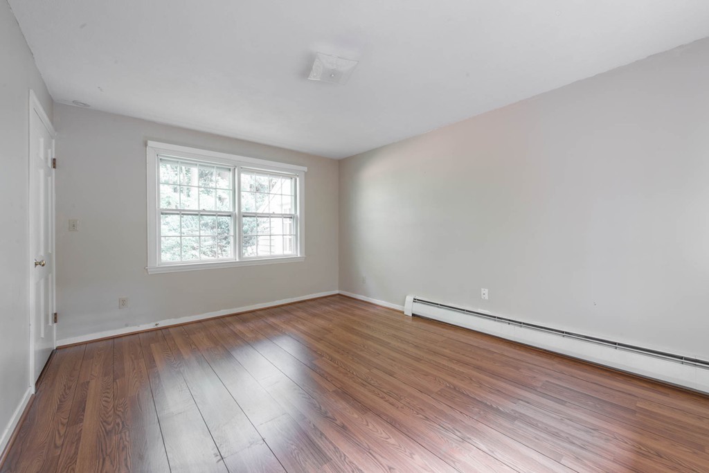 22 Bradford Road Weston, MA 02493 - Photo 15 of 30